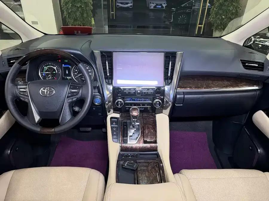 Toyota Alphard Alfa 2021 Dual Engine 2.5L Deluxe Edition 2023 — миниатюра 5