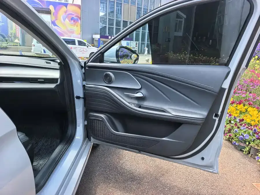 Chery Arrizo 8 Arrizo 8 2024 1.6T DCT Intelligent 2025 — миниатюра 4