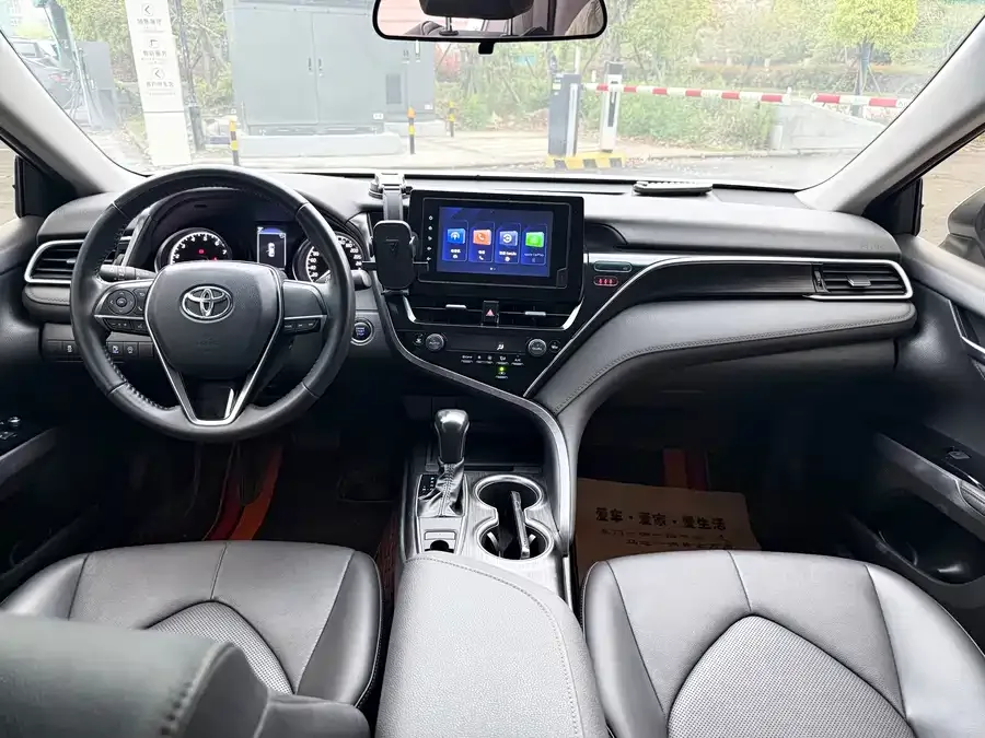 Toyota Camry Camry 2022 2.0GVP Leading Edition 2023 — миниатюра 3