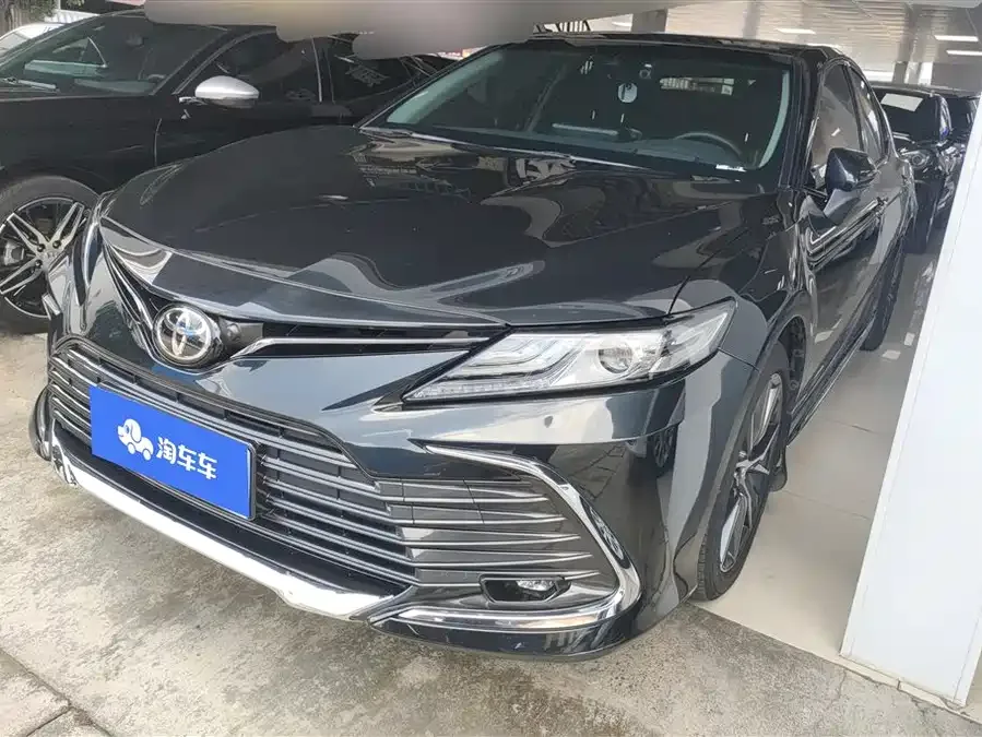 Toyota Camry 2024