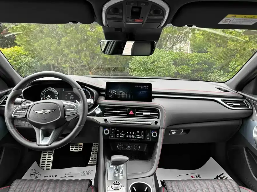 Genesis G70 Genesis G70 2024 2.0T rear-wheel drive luxury version 2024 — миниатюра 3