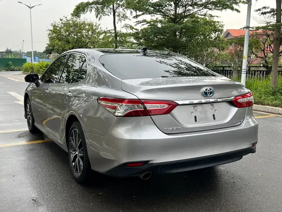 Toyota Camry Camry 2023 Hybrid 2.5HG Luxury Edition 2023 — миниатюра 3