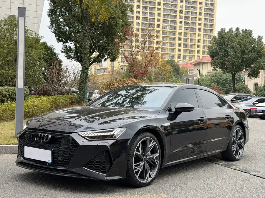 Audi A7L 2022