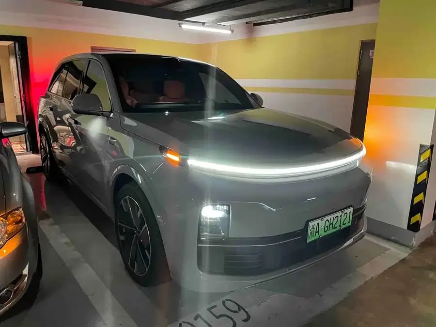 Li Xiang L9 Ideal L9 2025 Ultra Smart New Edition 2025 — фото 1, купить с доставкой в Москву