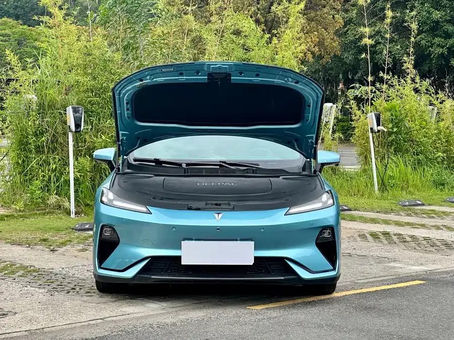 Deepal dark blue L07 Deep Blue L07 2024 Model 230Max Qiankun Smart Driving ADS SE Extended Range Edition 2024 — миниатюра 5