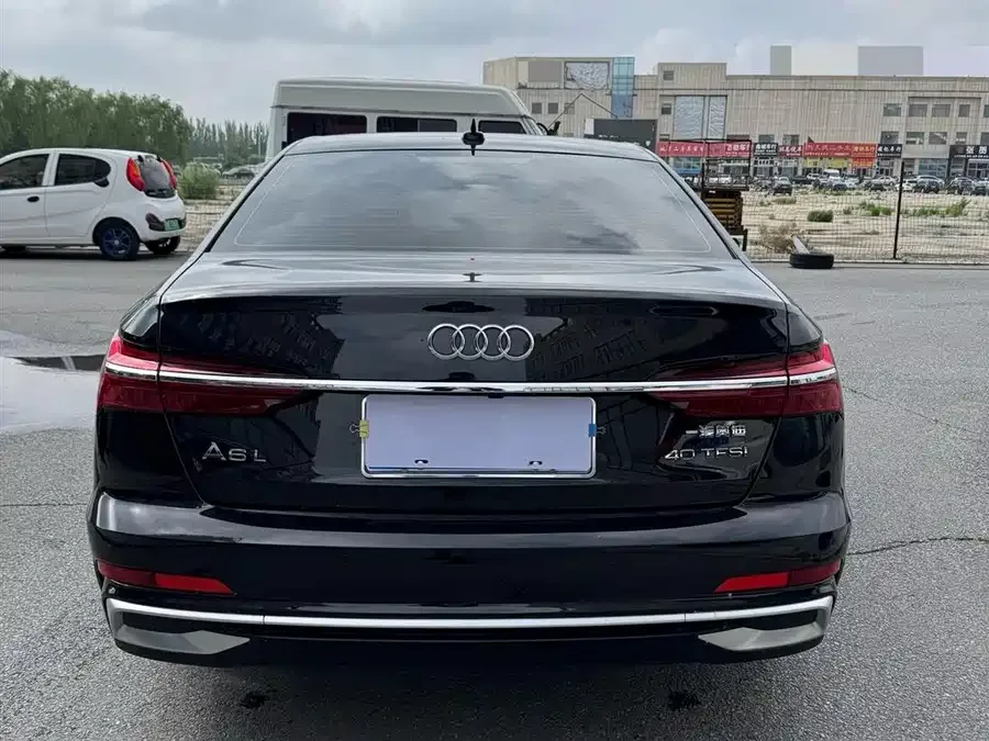 Audi A6L 2022 40 TFSI luxury and dynamic model 2023 — миниатюра 2