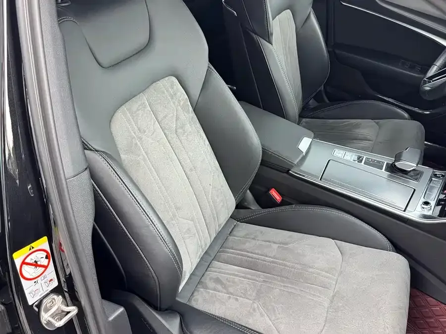 Audi A6L 2022 40 TFSI luxury and dynamic model 2023 — миниатюра 5