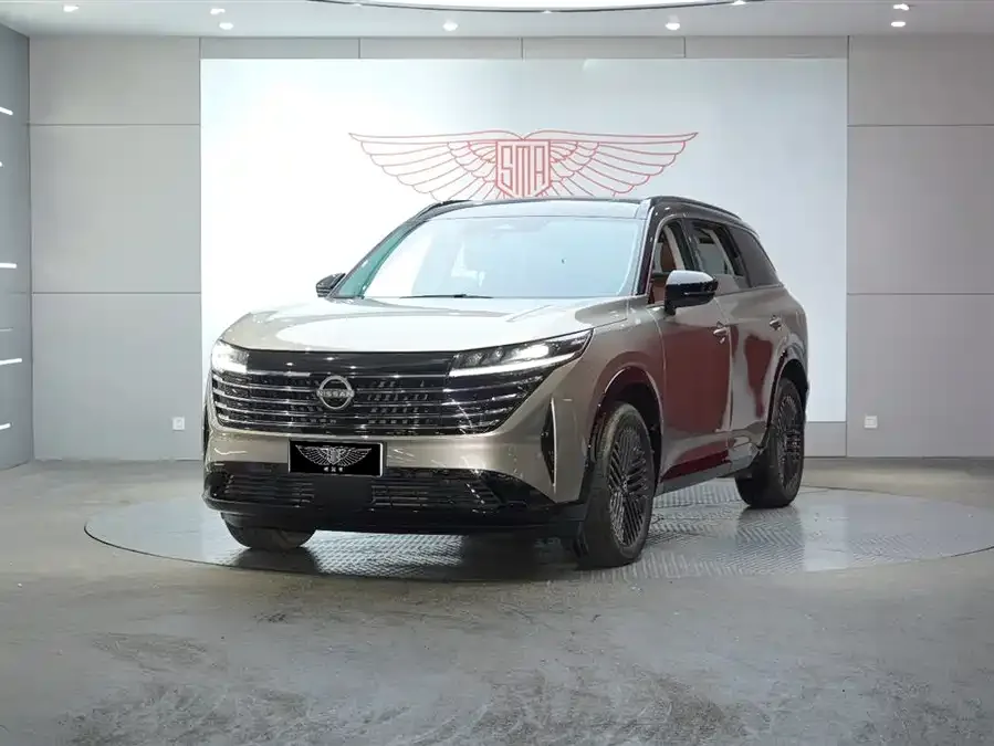 Nissan Pathfinder 2025