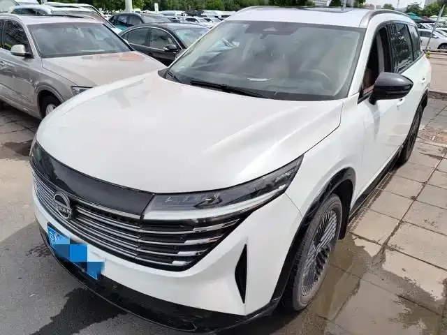 Nissan Pathfinder 2024