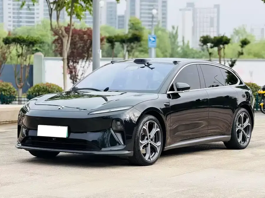 NIO ET5T 2025