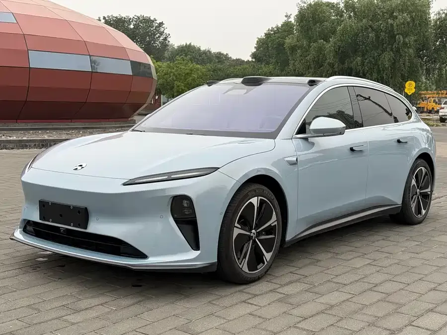 NIO ET5T 2024