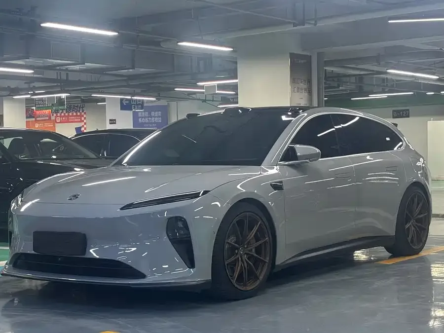 NIO ET5T 2024