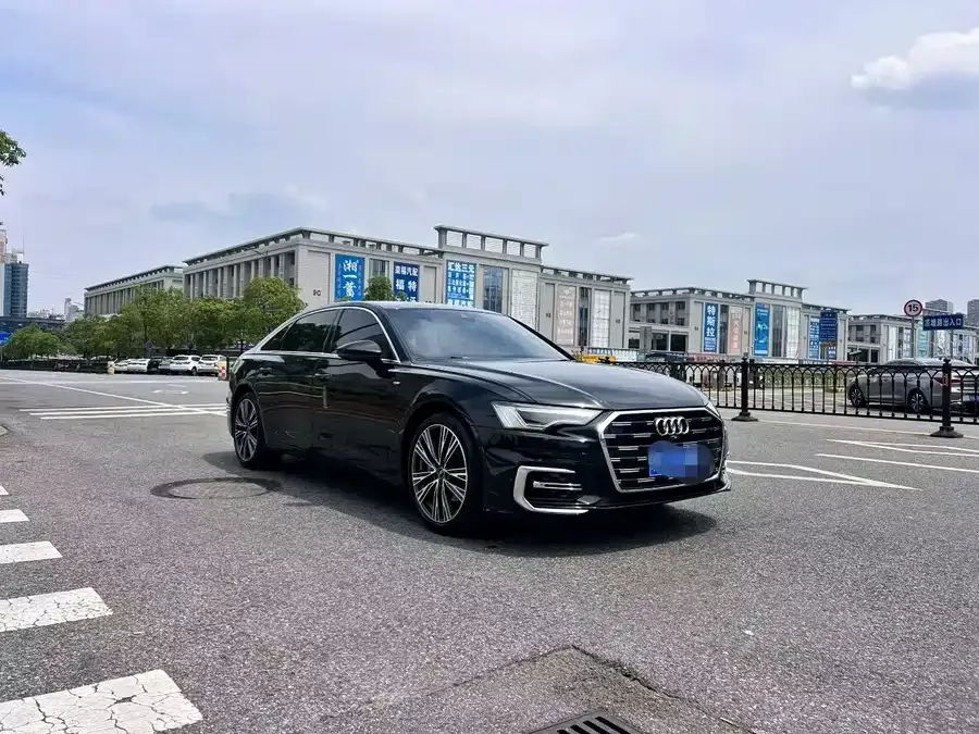 Audi A6L 2025 45 TFSI quattro Selected Dynamic Edition 2025 — фото 1, купить с доставкой в Москву