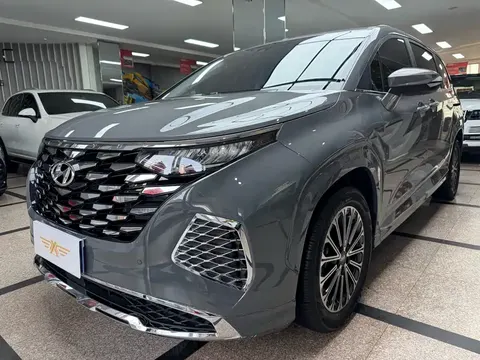 Hyundai Custo 2025 buy in Moscow