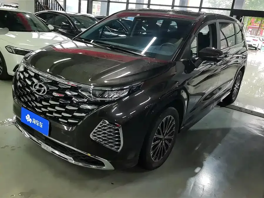 Hyundai Custo 2025