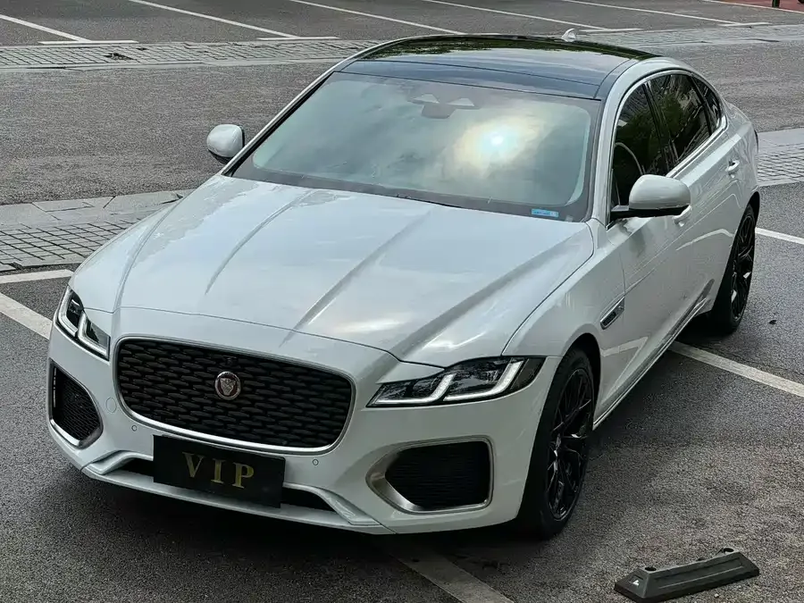 Jaguar XFL 2024