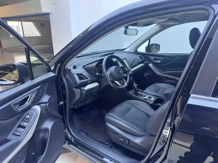 Subaru Forester Forester 2022 2.0i AWD Luxury Edition EyeSight 2023 — миниатюра 3