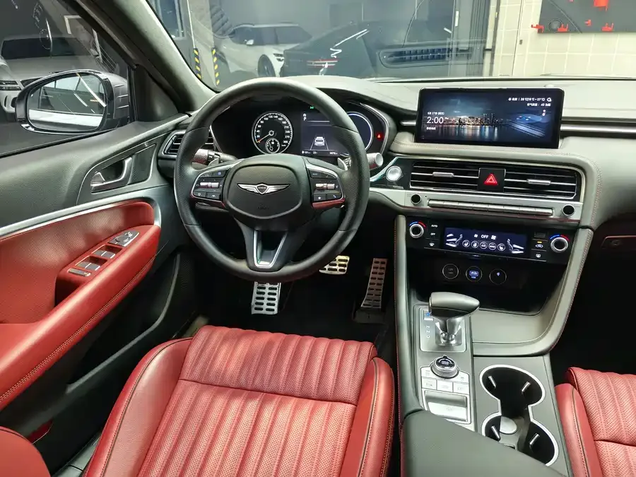 Genesis G70 Genesis G70 2024 2.0T Hunter Edition RWD Luxury Shooting Brake 2025 — миниатюра 3