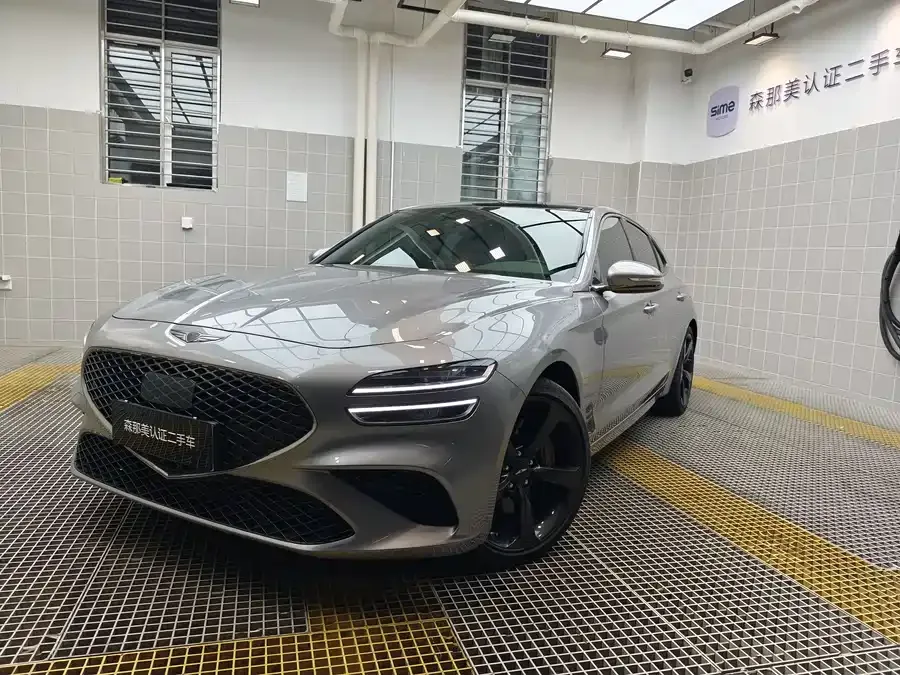 Genesis G70 2025