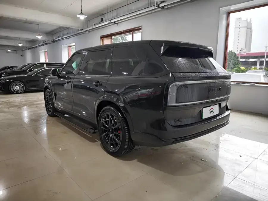 Zeekr 9X Extreme Krypton 9X 2025 Obsidian Black Edition 70kWh 2026 — миниатюра 2