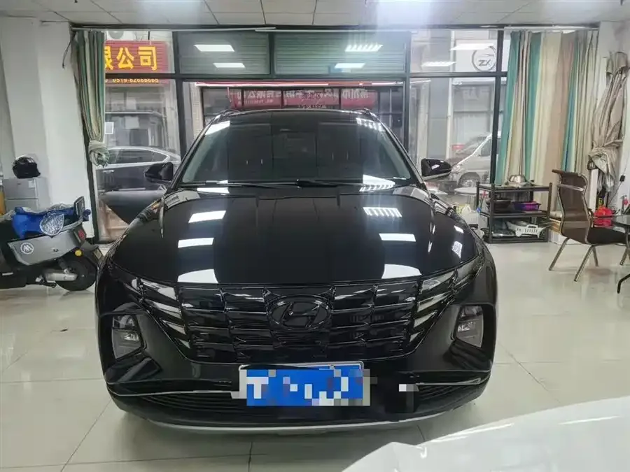 Hyundai tucson l Tucson 2023 Tucson L 1.5T Automatic 2WD DLX Luxury Edition 2024 — миниатюра 3