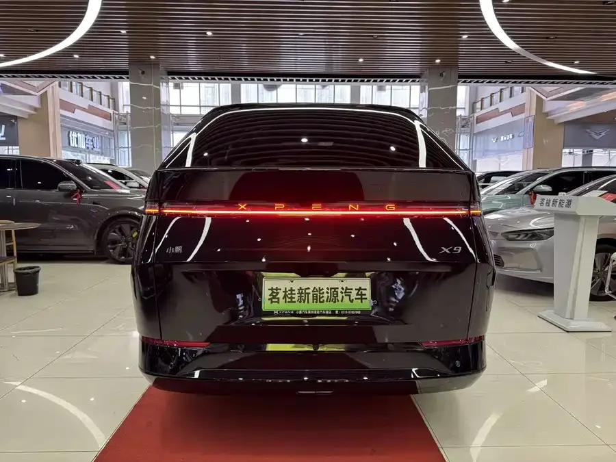 XPeng XPeng X9 XPeng X9 2025 model, pure electric, 740km ultra-long range (Max). 2025 — миниатюра 4