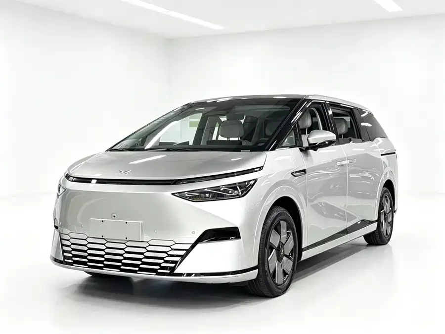 XPeng XPeng X9 2024