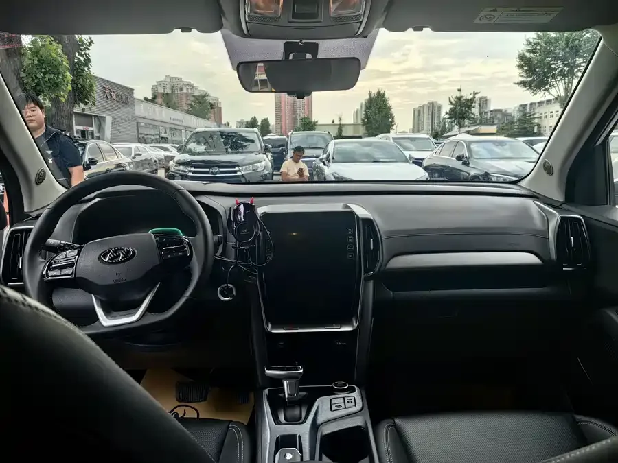 Hyundai Beijing ix35 Beijing Hyundai ix35 2021 2.0L Automatic 2WD GL Comfort Edition 2023 — миниатюра 3