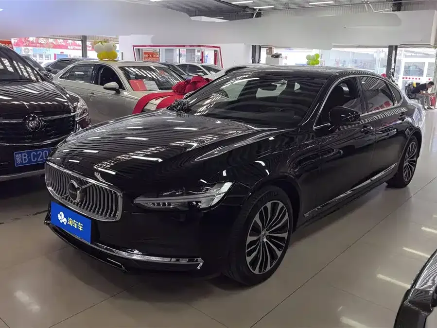 Volvo S90 2024
