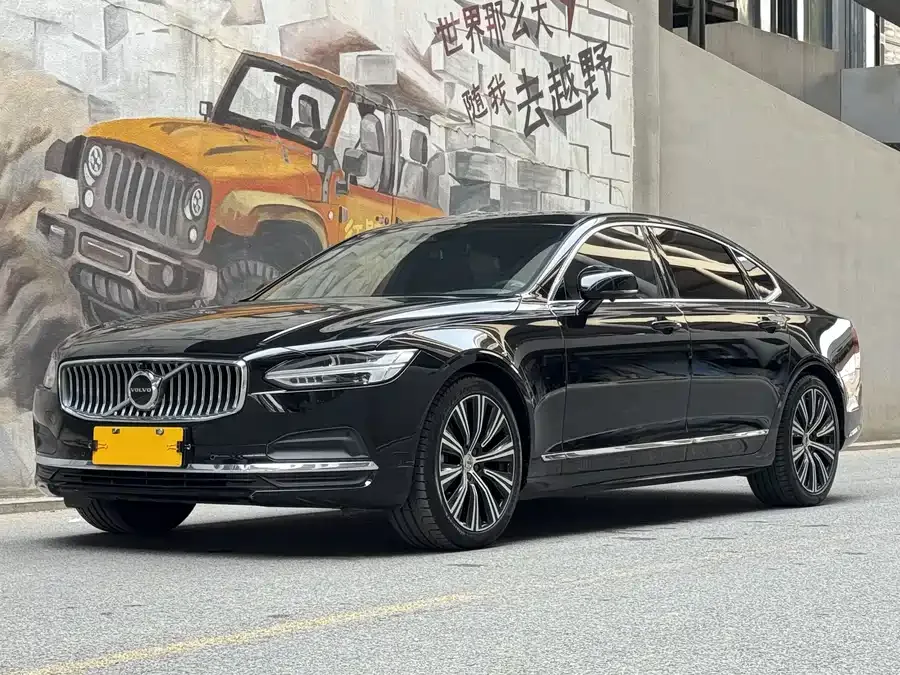 Volvo S90 2024