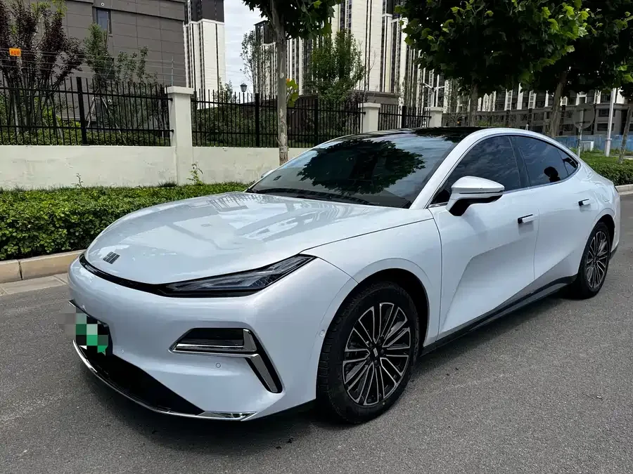 Geely Galaxy Star 8 2025