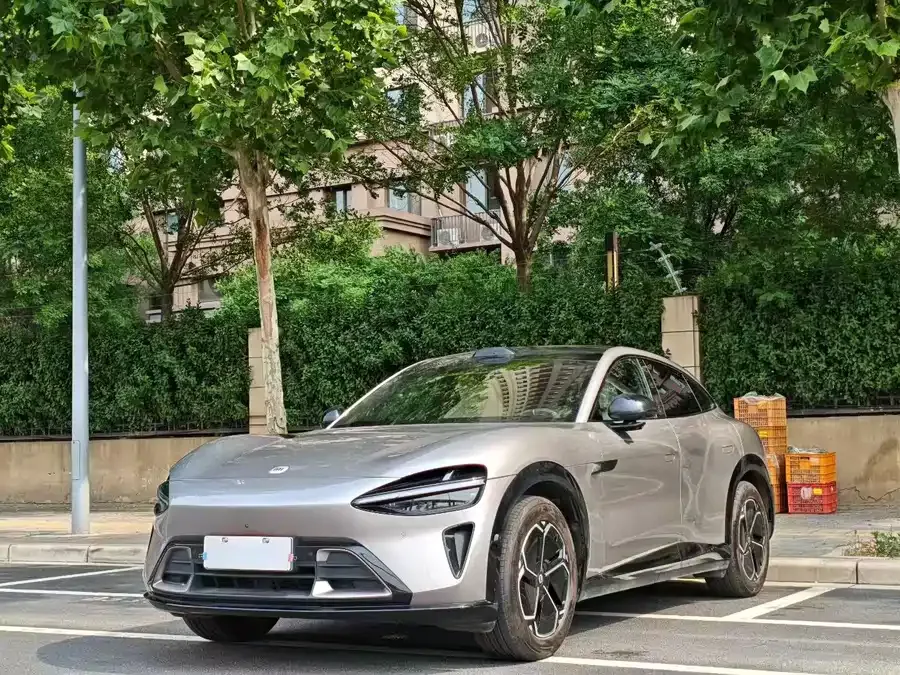 Xiaomi YU7 2025