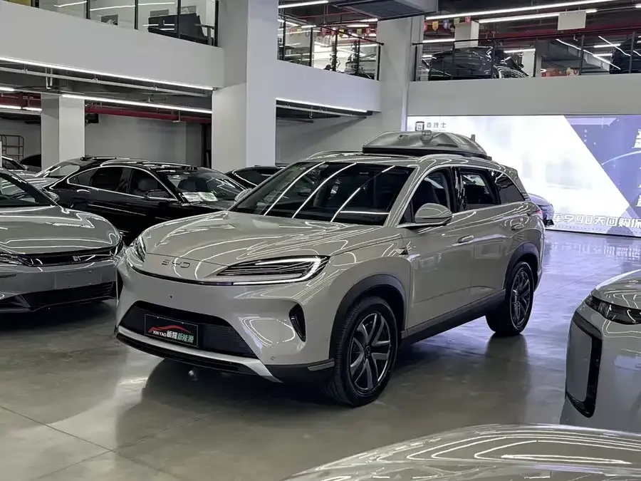 BYD Sea Lion 07 DM-i 2025