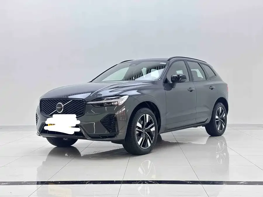 Volvo XC60 2025