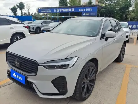 Volvo XC60 2026 купить в Москве