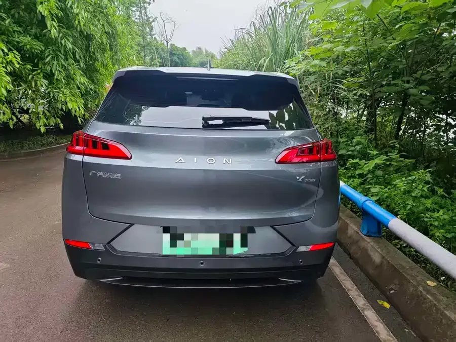 AION AION V AION V 2023 Plus 70 Super Fast Charging Edition Ternary Lithium 2024 — миниатюра 4