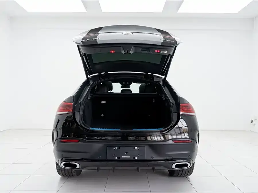 Mercedes-Benz GLE Coupe Mercedes-Benz GLE Coupe 2022 GLE 450 4MATIC Coupe SUV Luxury 2022 — миниатюра 4