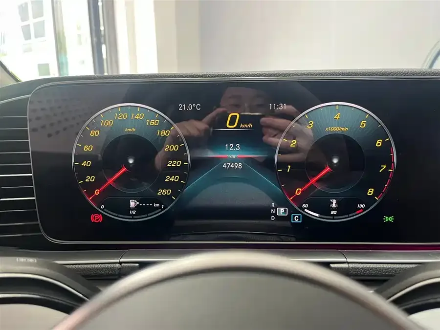 Mercedes-Benz GLE Coupe Mercedes-Benz GLE Coupe 2023 GLE 350 4MATIC Coupe SUV Fashion 2023 — миниатюра 4