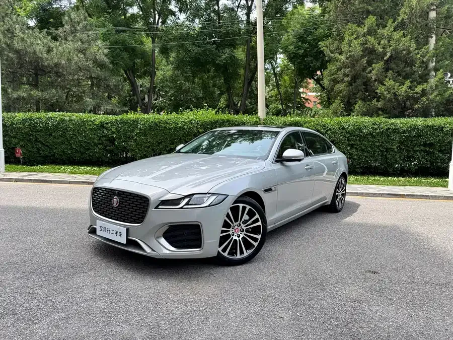 Jaguar XFL 2025