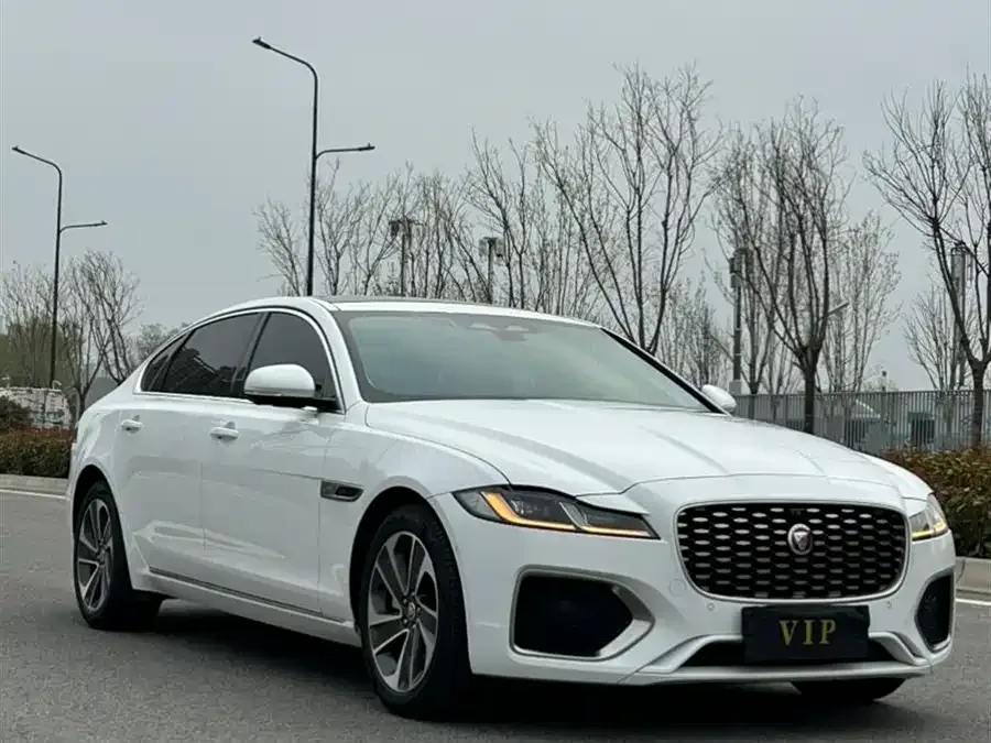 Jaguar XFL 2024