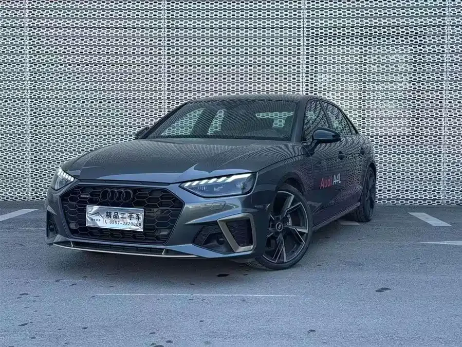 Audi a4 l 2024