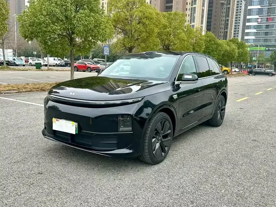 Li Xiang L6 2025