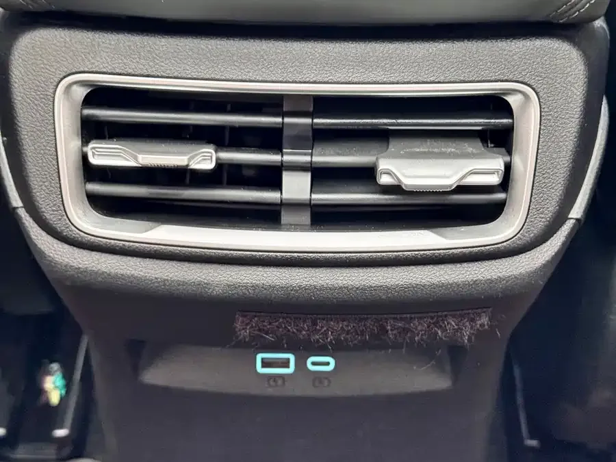 BYD Qin L Qin L 2025 EV 470KM Leading Edition 2025 — миниатюра 5