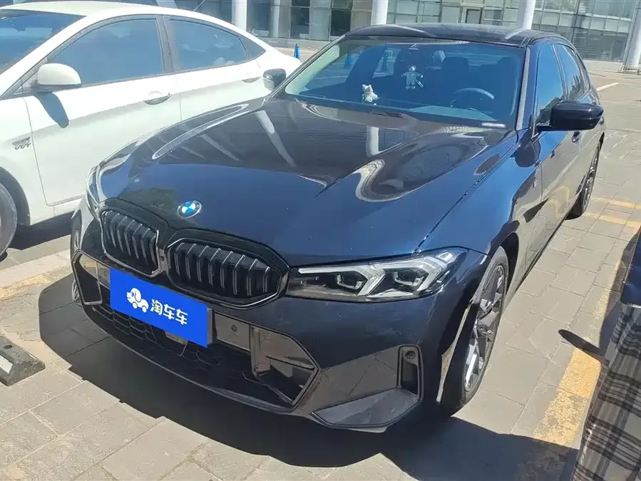 BMW 3 Series 2025