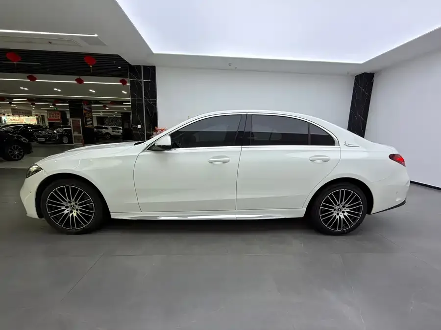 Mercedes-Benz Class C Mercedes-Benz C-Class 2024 facelift C 260 L sports version 2024 — миниатюра 2
