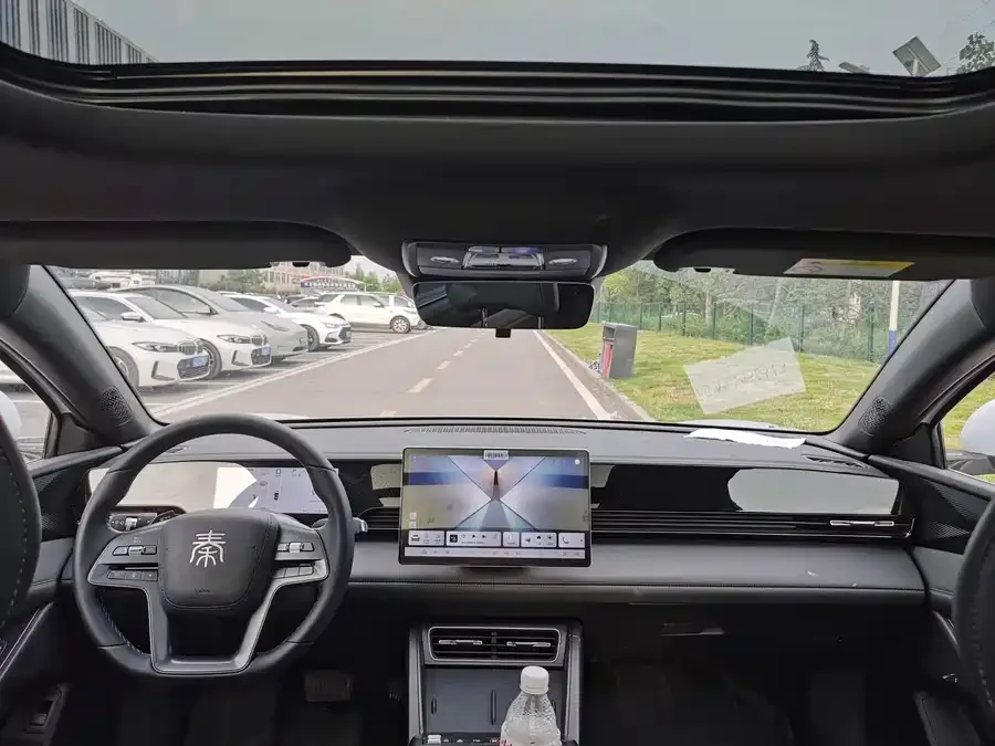 BYD Qin L Qin L 2025 EV 470KM Leading Edition 2025 — миниатюра 3
