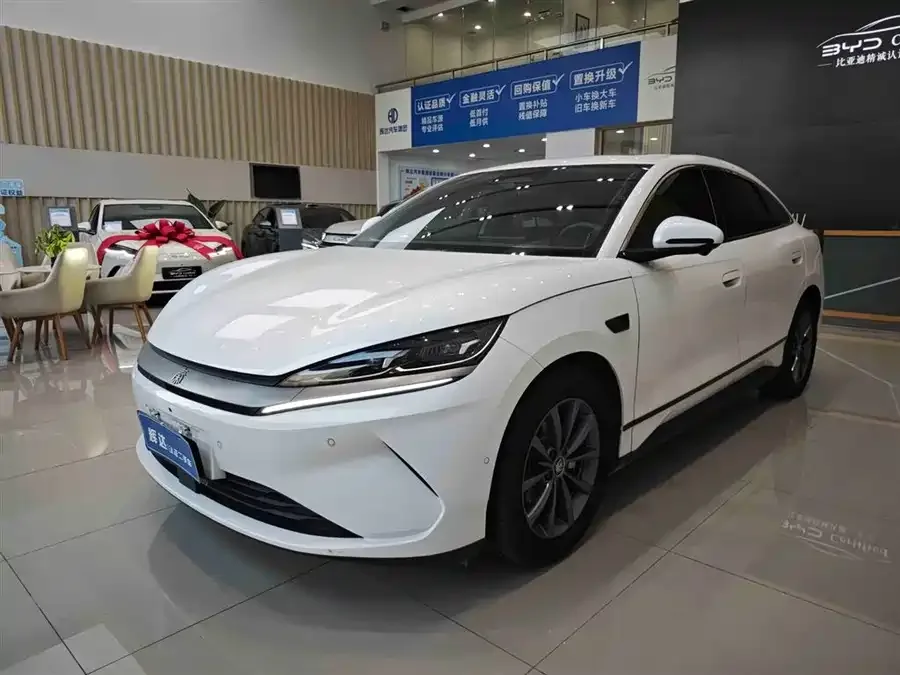 BYD Qin L Qin L 2025 EV 470KM Leading Edition 2025 — фото 1, купить с доставкой в Москву