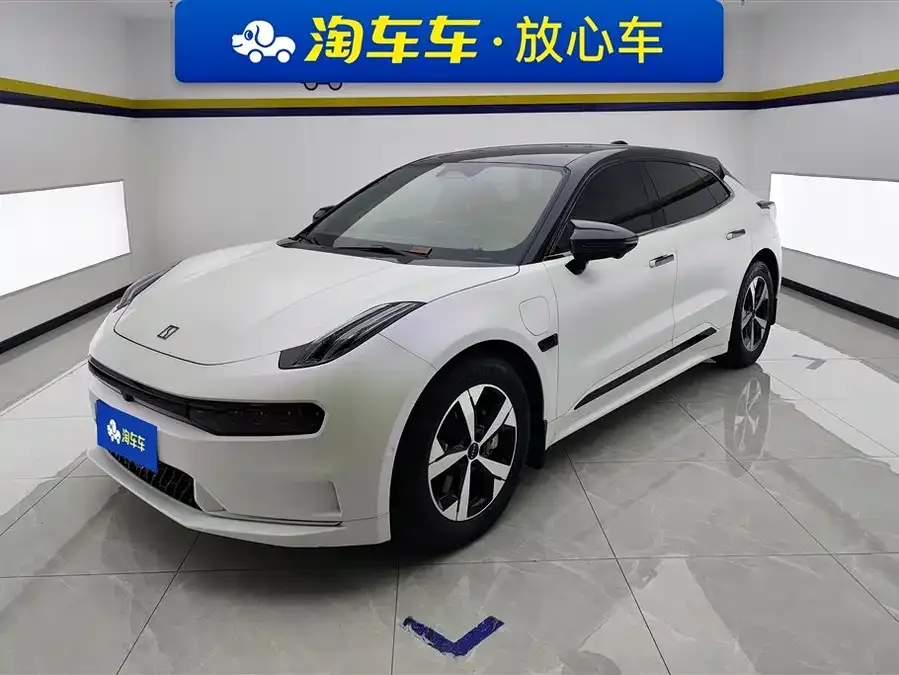 Zeekr 001 2024