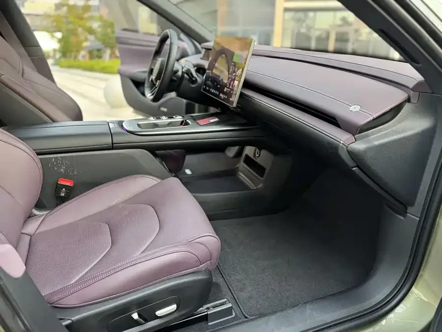 Xiaomi SU7 Xiaomi SU7 2024 rear-wheel drive long-range advanced intelligent driving Pro version 2024 — миниатюра 2