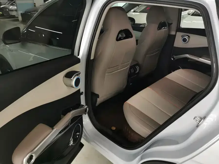 BYD Yuan Plus Yuan PLUS 2024 Honor Edition 430KM Leading Edition 2025 — миниатюра 4